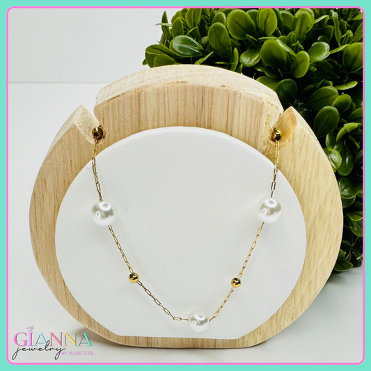 Pearl Necklace