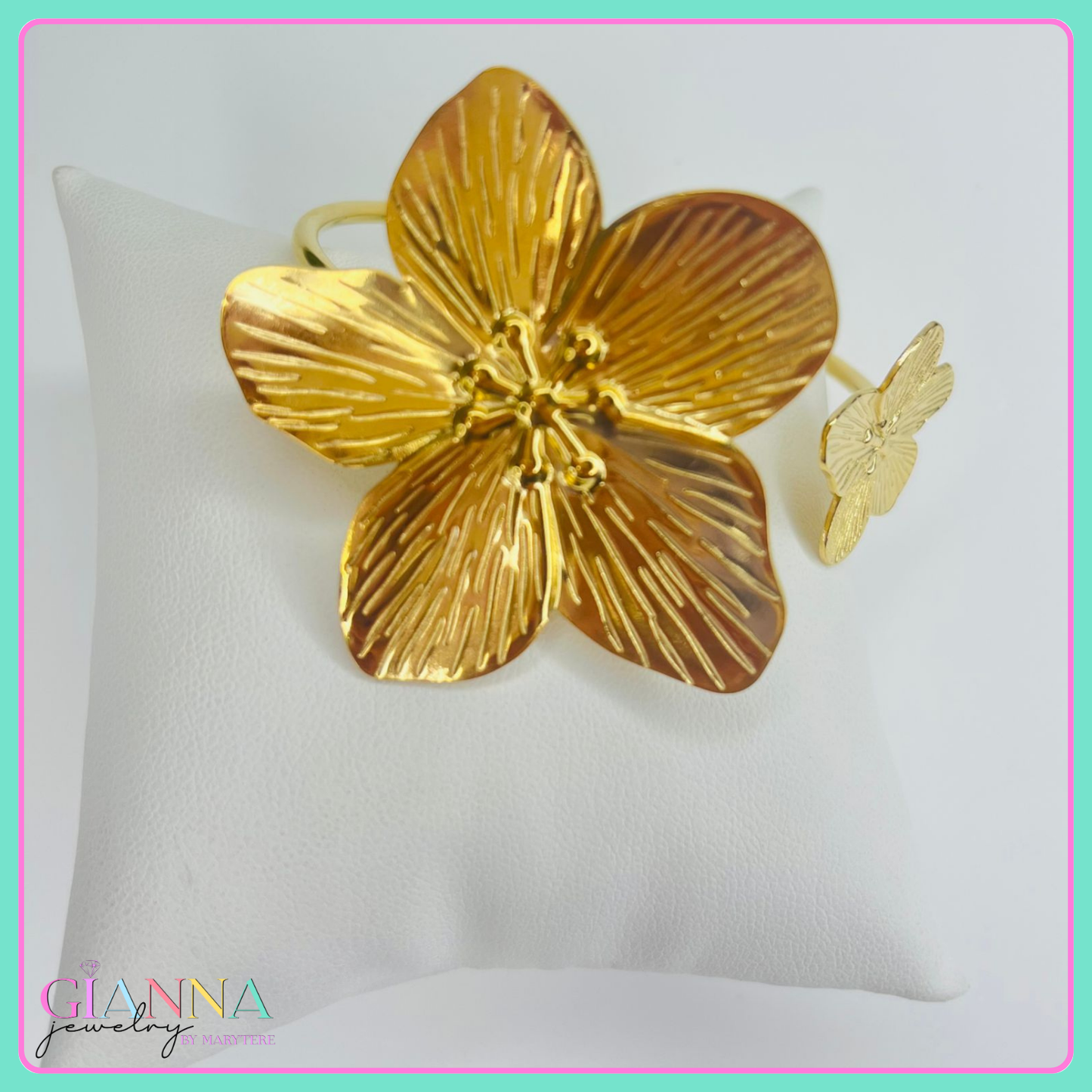 Flower Bangle Bracelet "Amapola"