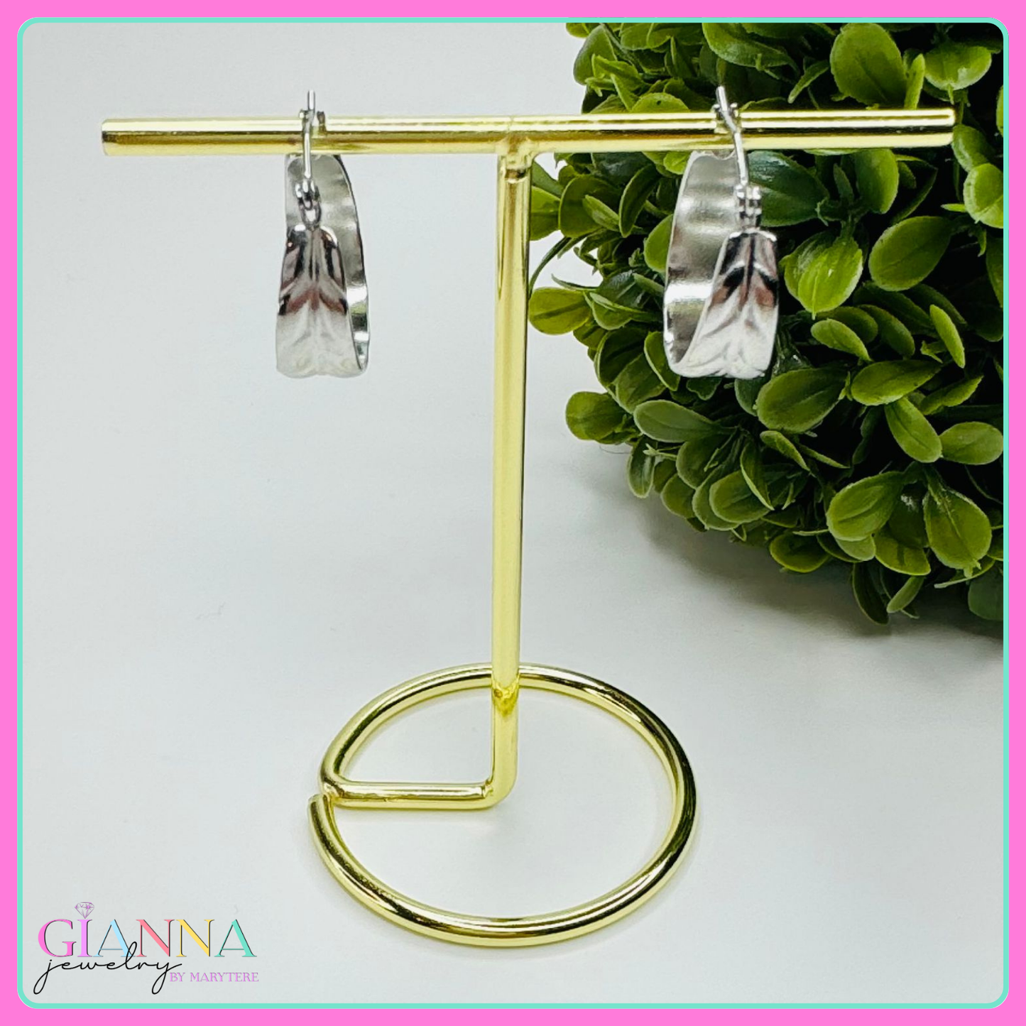 Small Huggies Hoop Earrings