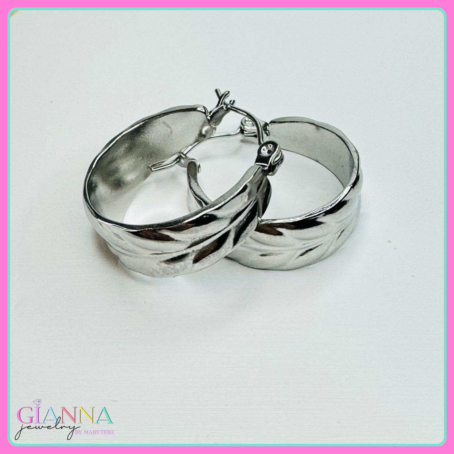 Small Huggies Hoop Earrings
