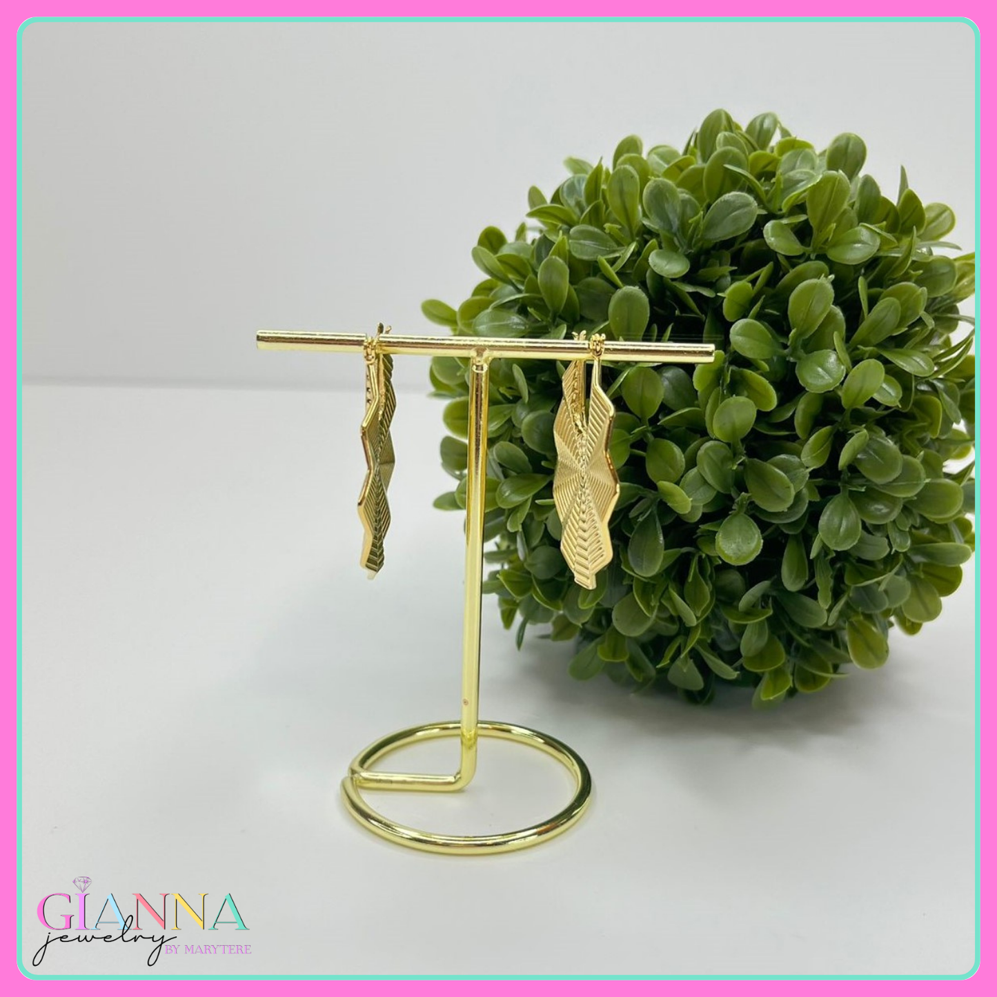 Gold Fan-Shaped Earrings